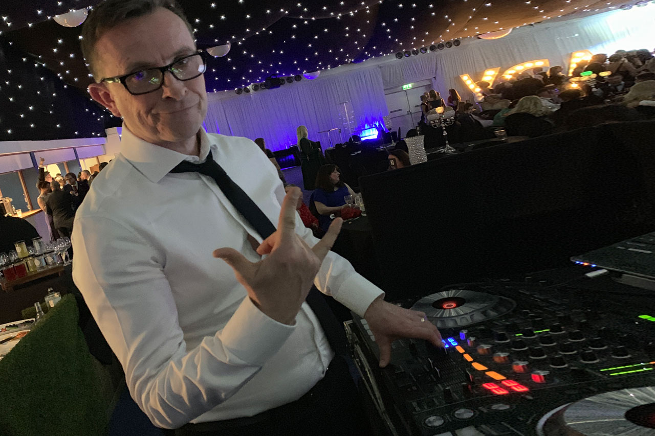 dj-full.jpg